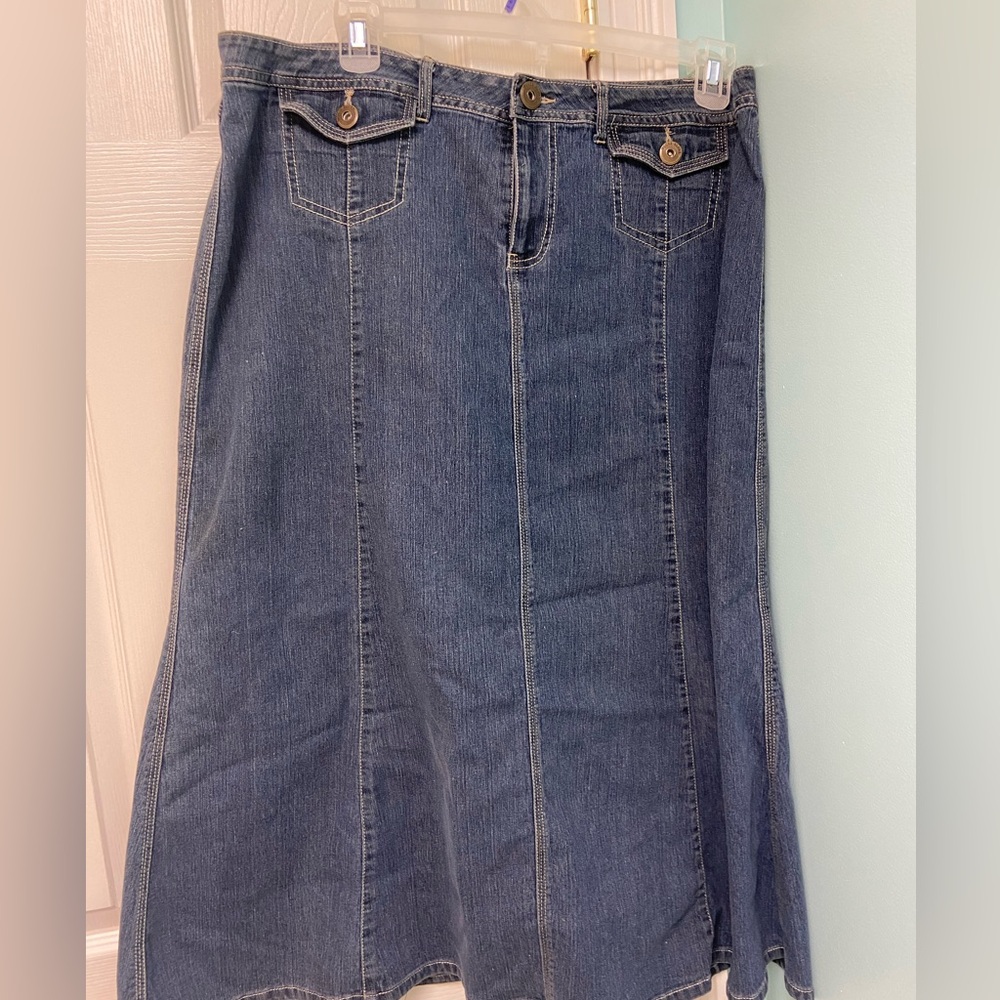 COPY - EUC long Denim skirt
